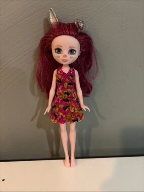 Ever After High Forest Pixies Harelow doll